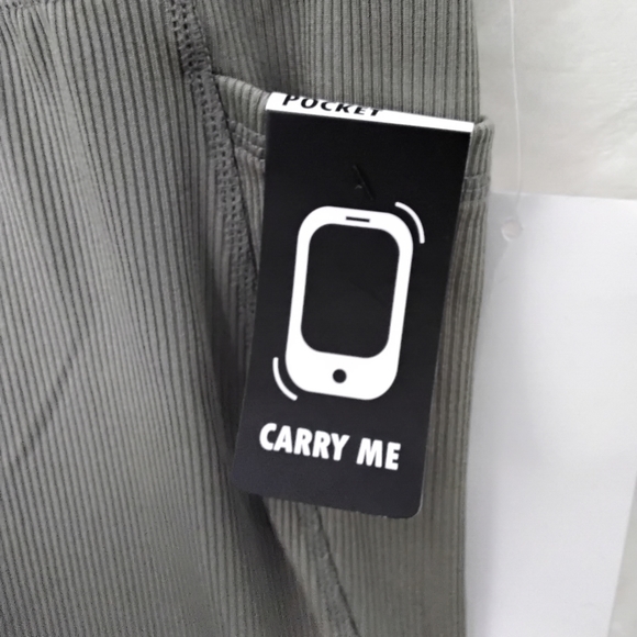 X By Gottex Active Biker Shorts size XS, Olive Rib color - Picture 4 of 7